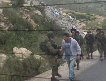 اعتقال شاب على حاجز عسكري غرب رام الله